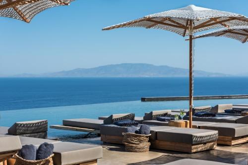 luxury hotels in Cyclades