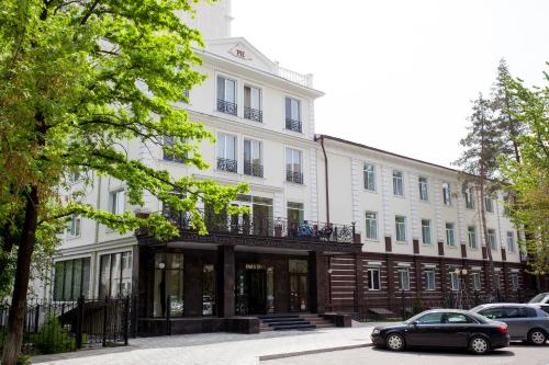 luxury hotels in Bishkek