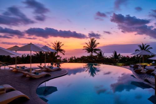 luxury hotels in Kuta