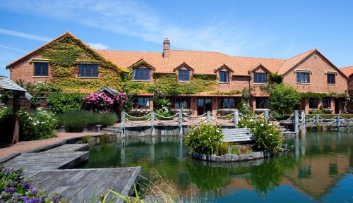 luxury hotels in Nelson