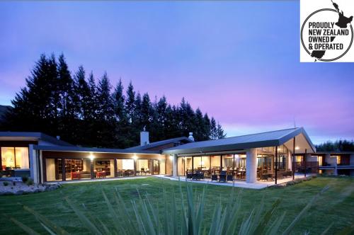 luxury hotels in South Island