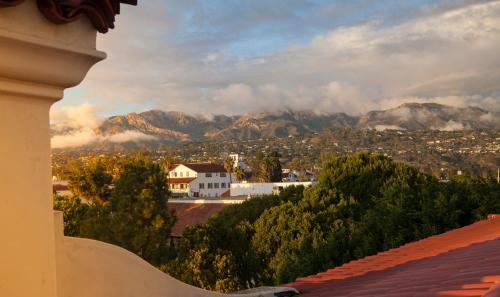 luxury hotels in Santa Barbara