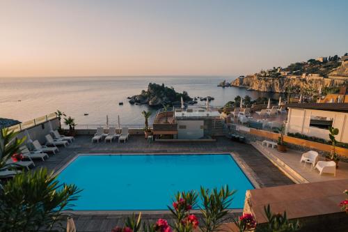 luxury hotels in Taormina