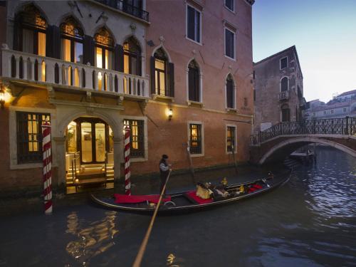 luxury hotels in Venice