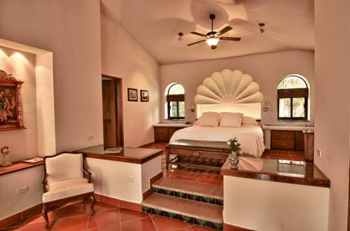 luxury hotels in Todos Santos