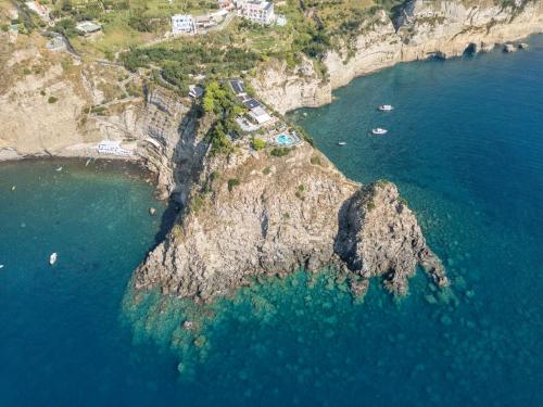 luxury hotels in Ischia