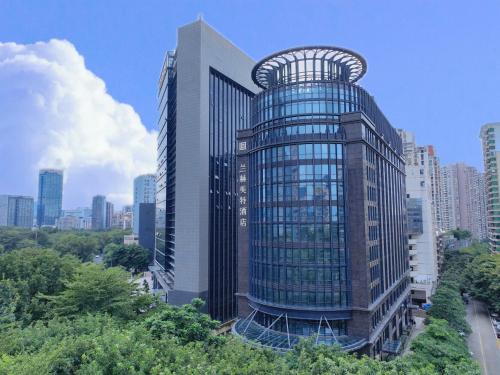 luxury hotels in Bao'An