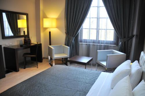 luxury hotels in Tirana Region