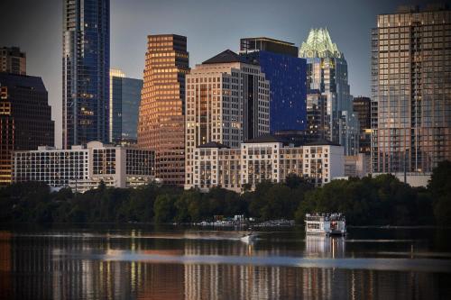 luxury hotels in Greater Austin