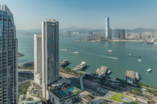 luxury hotels in Hong Kong