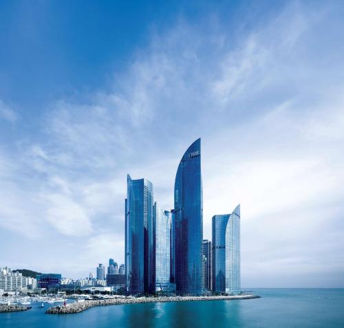 luxury hotels in Busan