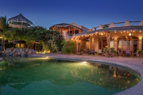 luxury hotels in Todos Santos