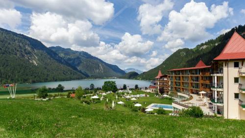 luxury hotels in Neuschwanstein And The Royal Castles