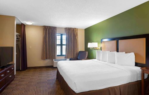 Extended Stay America Suites - Boca Raton - Commerce