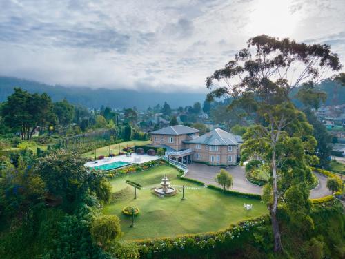 luxury hotels in Nuwara Eliya