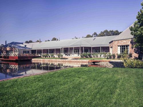 Mercure Ballarat Hotel & Convention Centre
