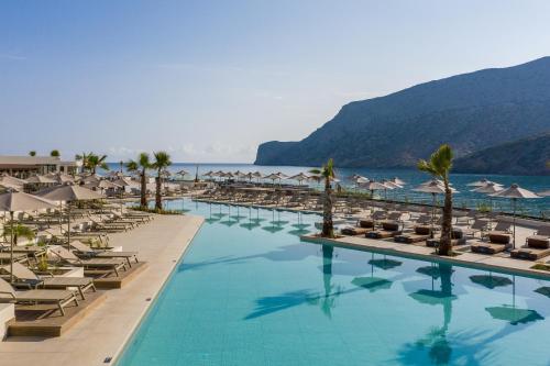 luxury hotels in Crete