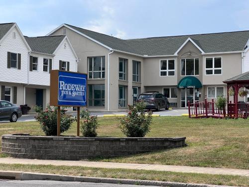 Rodeway Inn & Suites Hershey Chocolate Avenue