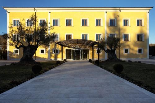 luxury hotels in Abruzzo