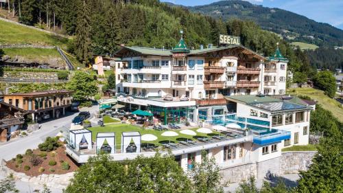 luxury hotels in Zell Am Ziller