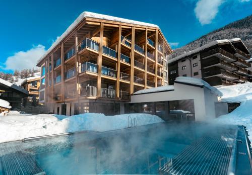 luxury hotels in Saas-Fee