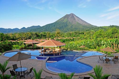 luxury hotels in Arenal Volcano National Park