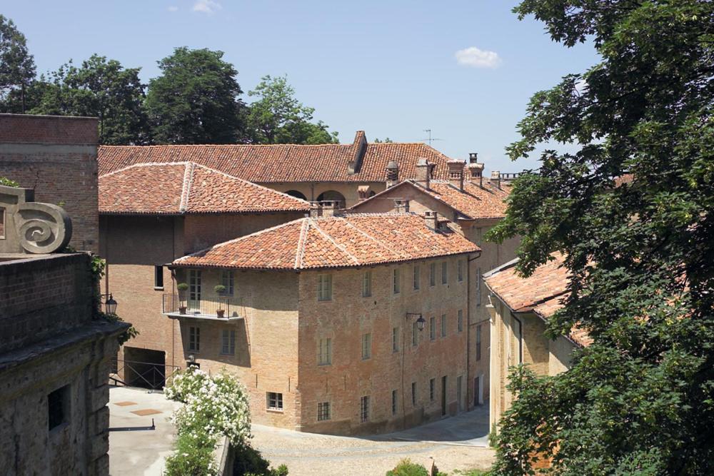 Marchesi Alfieri - Cantine e Ospitalità