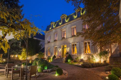 luxury hotels in Burgundy