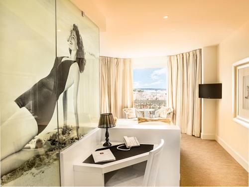 luxury hotels in Cannes