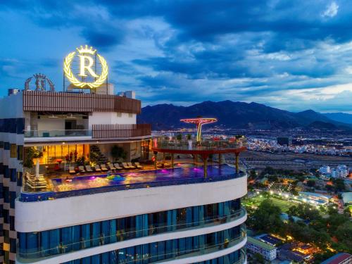 luxury hotels in Nha Trang