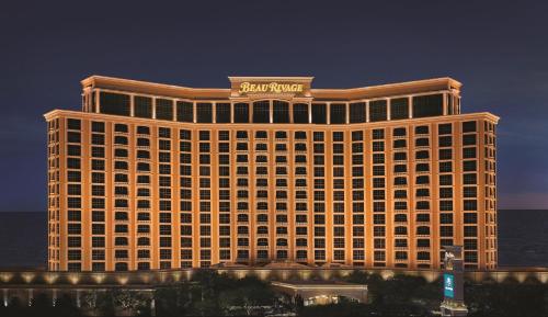 luxury hotels in Biloxi