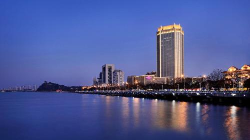 luxury hotels in Nanjing Area