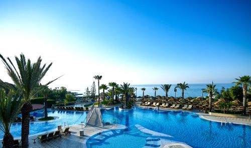 luxury hotels in Limassol