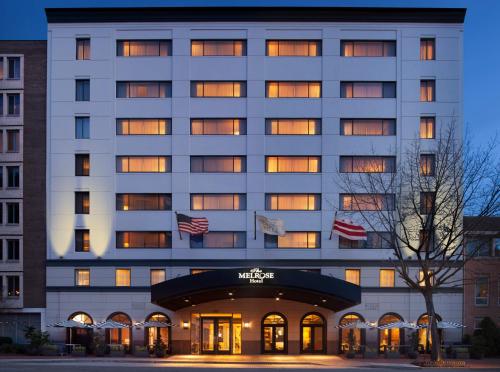 luxury hotels in Arlington