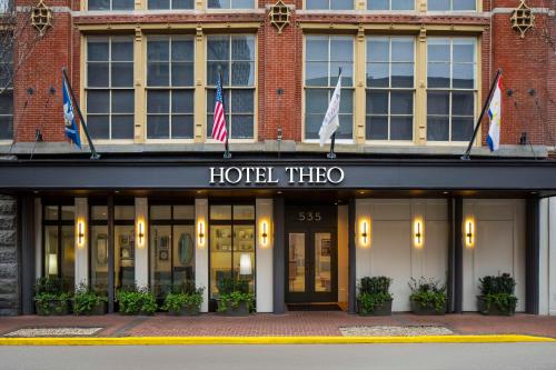Hotel Theo New Orleans, Tapestry Collection by Hilton