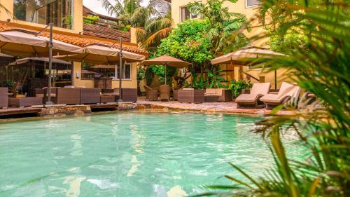 luxury hotels in Accra