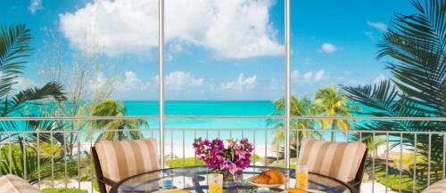 luxury hotels in Grace Bay