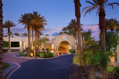 luxury hotels in Palm Springs Metropolitan