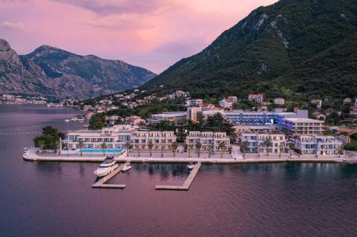 luxury hotels in Kotor Riviera