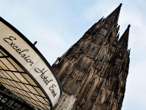 luxury hotels in Cologne