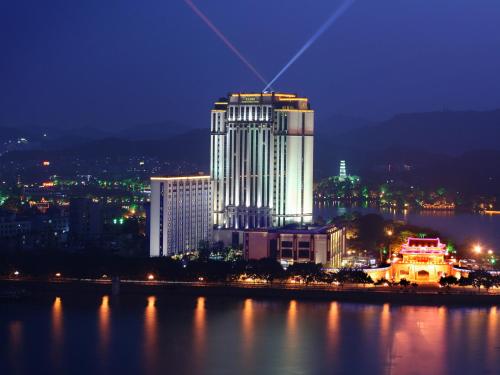 luxury hotels in Huizhou