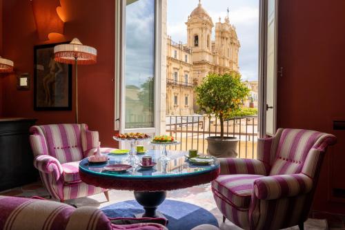 luxury hotels in Noto Valley