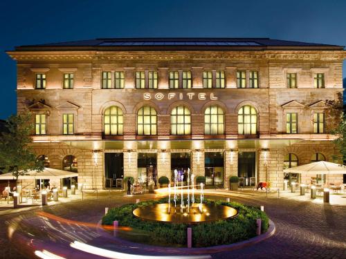 luxury hotels in Isarvorstadt