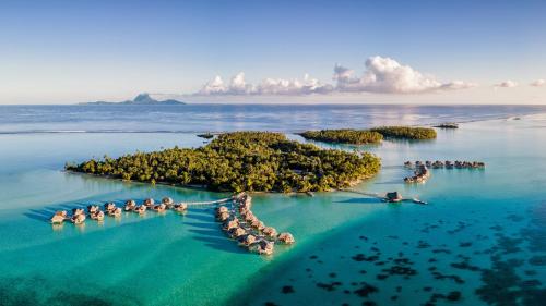 luxury hotels in Bora Bora