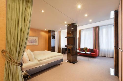 luxury hotels in Zurich