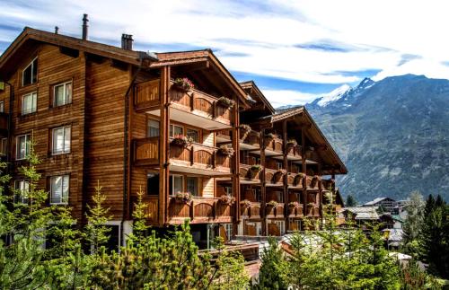 luxury hotels in Saas-Fee