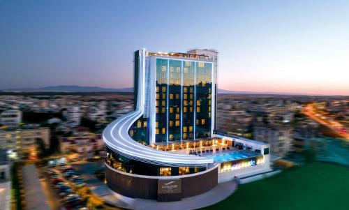 luxury hotels in Limassol