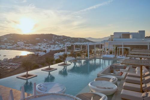 luxury hotels in Cyclades