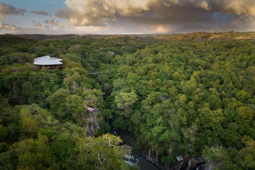 luxury hotels in Arenal Volcano National Park