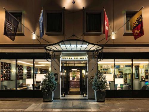 luxury hotels in Lake Geneva